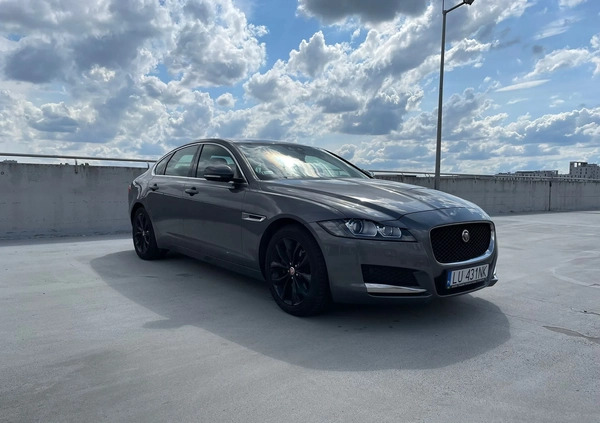 Jaguar XF cena 39900 przebieg: 170000, rok produkcji 2016 z Lublin małe 631